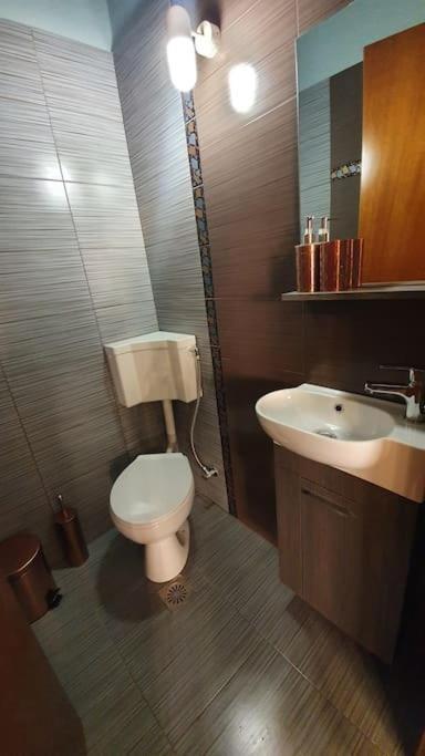 Nafplion Quiet Ap 15'Walk From Historical Old Town Apartamento Exterior foto